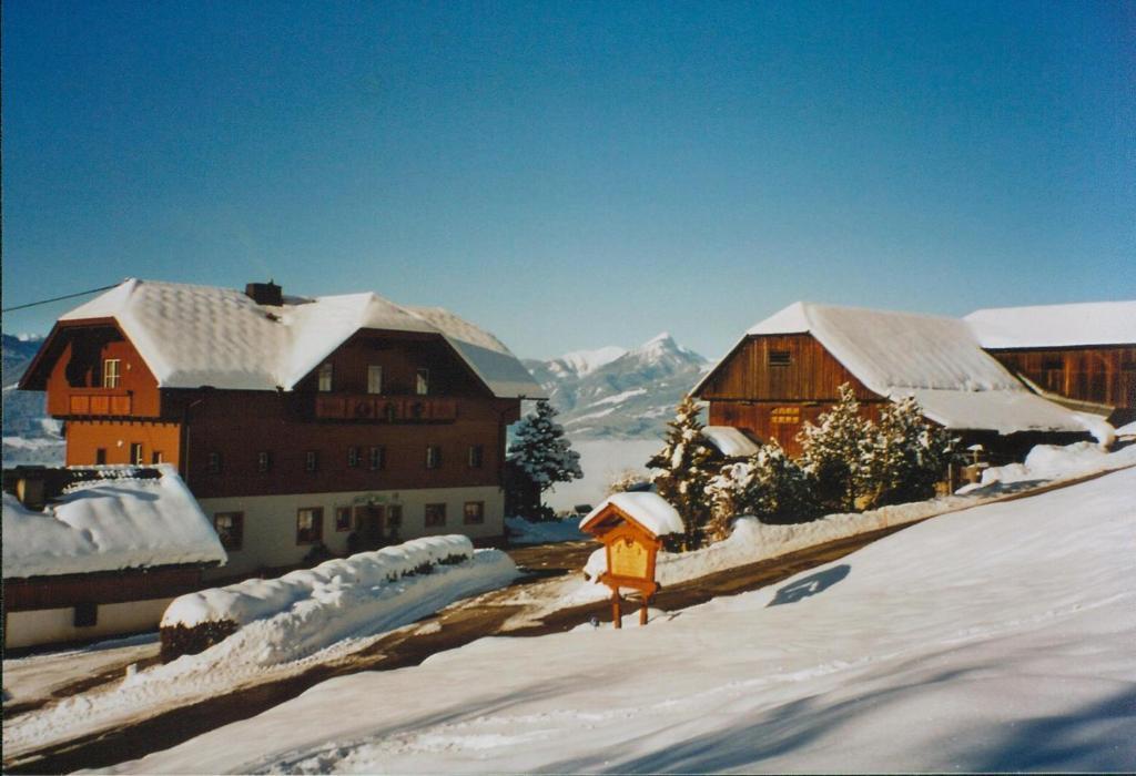 Pension Bauernhof Baumgartner Stanahof Fresach Exterior foto